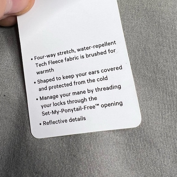 NWT Lululemon Run For It All Beanie Yellow ONE SIZE - Picture 11 of 12